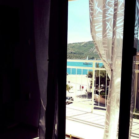 Apartment By The Beach Primošten Εξωτερικό φωτογραφία